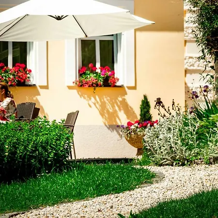 Готель Boutique Swisshouse Маріанські Лазні