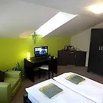 Boutique Swisshouse Hotel 4*