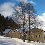 Boutique Swisshouse 4*