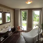 Boutique Swisshouse 4*
