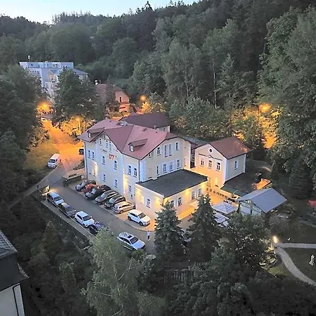 Szálloda Boutique Swisshouse 4*