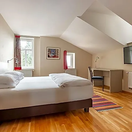 Boutique Swisshouse Szálloda 4*