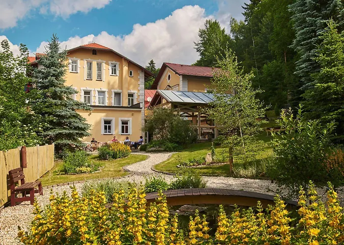 Boutique Swisshouse 4*