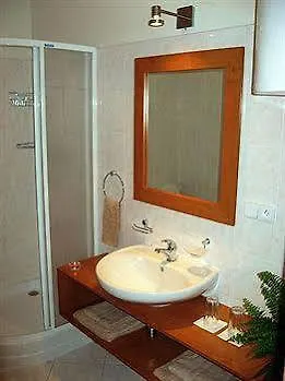 Boutique Swisshouse Отель