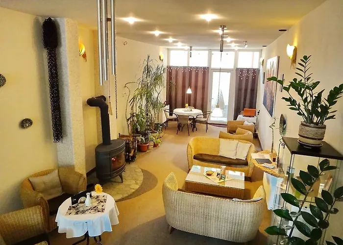 Отель Boutique Swisshouse 4*